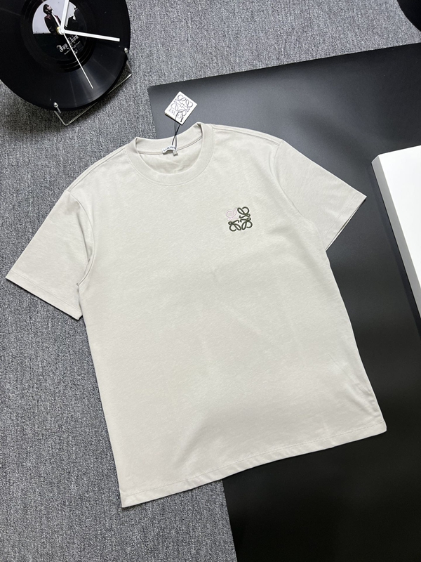 ブランドTシャツ背面デザイン